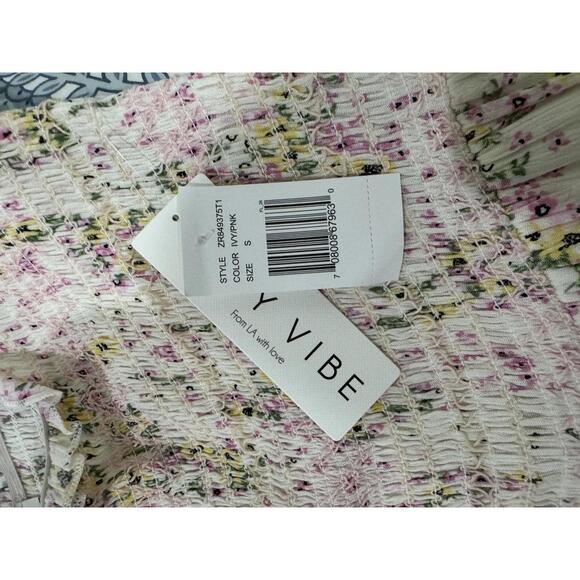 NWT City Vibe Ivory White Floral Puff Sleeve Square Neck Maxi Dress- Size Small - Picture 8 of 9